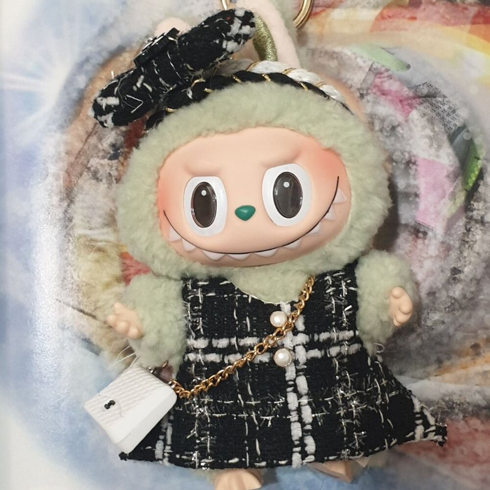 Pop Mart Labubu The Monsters Plush Doll With Clothes Set Toy Handbag Pendant